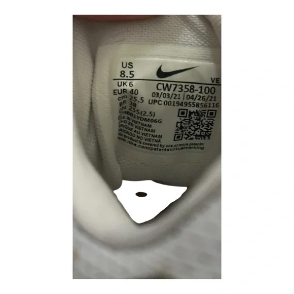 WMNS Nike Air Zoom Pegasus 38 White Silver Size 8.5 - Picture 6 of 12